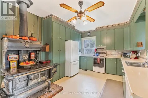 18725 Mccowan Road East Gwillimbury ON L0G 1M0
