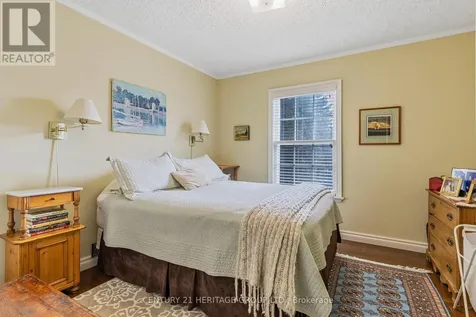 18725 Mccowan Road East Gwillimbury ON L0G 1M0