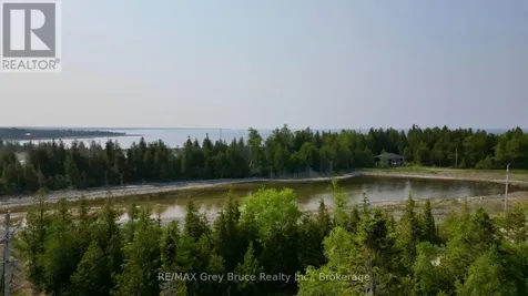 94 Pedwell Pt. Drive Northern Bruce Peninsula ON N0H 2R0