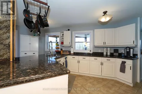 33 White Bear Court Temagami ON P0H 2H0