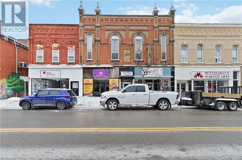 18 Robinson Street Simcoe ON N3Y 1W4