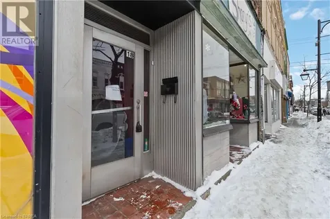 18 Robinson Street Simcoe ON N3Y 1W4