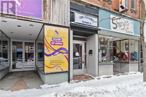 18 Robinson Street Simcoe ON N3Y 1W4