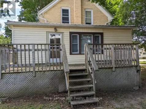 134 9th Street Hanover ON N4N 1K6