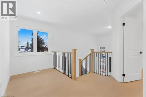 22 Roselawn Avenue Ancaster ON L9G 2H9