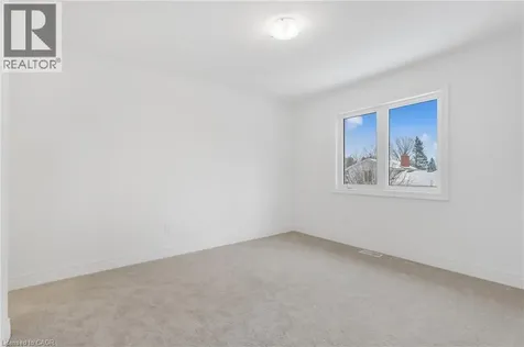 22 Roselawn Avenue Ancaster ON L9G 2H9