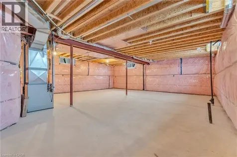 22 Roselawn Avenue Ancaster ON L9G 2H9