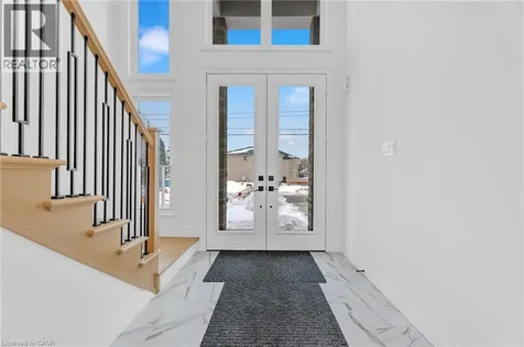 22 Roselawn Avenue Ancaster ON L9G 2H9