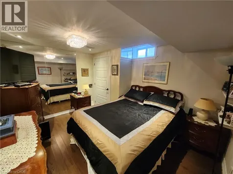 63 Biggs Avenue Ancaster ON L9K 1R7