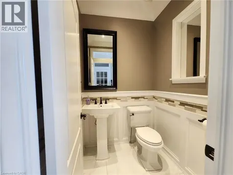 63 Biggs Avenue Ancaster ON L9K 1R7