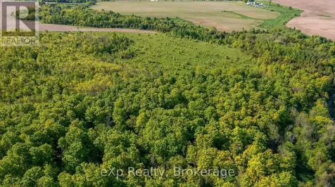 E 1/2 Lt 29-30 Con 4; Sideroad 30 Meaford ON N0H 1B0
