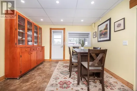 1371 Victoria Street Petawawa ON K8H 2E9
