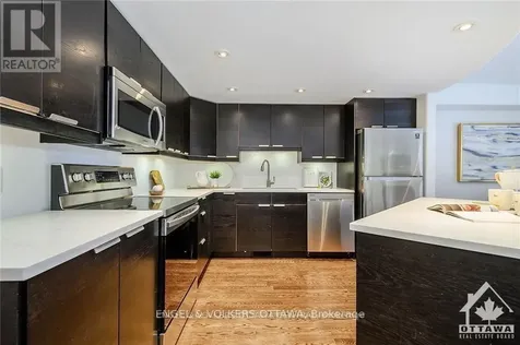 109 Montauk Ottawa ON K2C 2B4