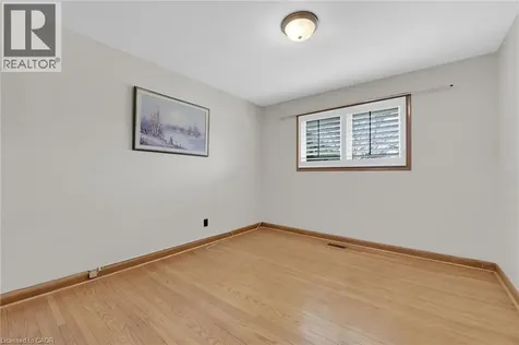 9 Gavin Drive St. Catharines ON L2M 2X4