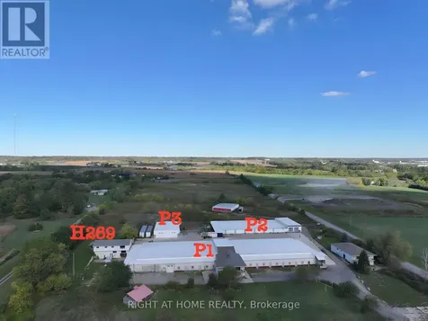 277 Rock Chapel Road Hamilton ON L9H 5E2