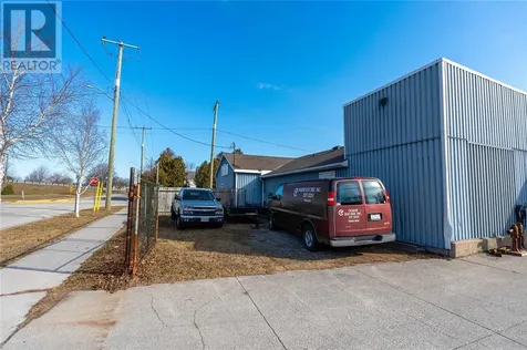 111 Campbell Street Sarnia ON N7T 2G5