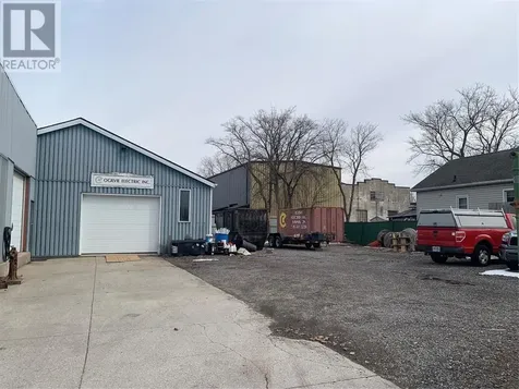 111 Campbell Street Sarnia ON N7T 2G5