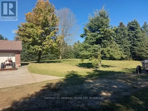 7174 Highway 6 Mapleton ON N0G 1A0