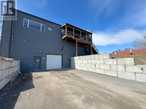 2704 Lakefield Road Selwyn ON K9J 6X5
