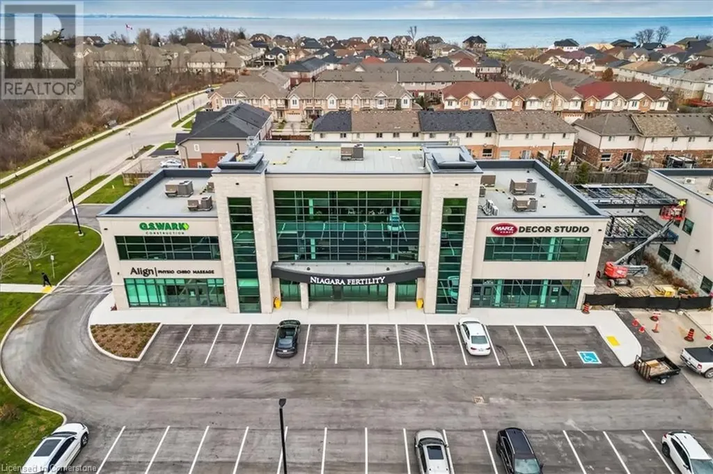 821 North Service Road Stoney Creek ON L8E 5C3