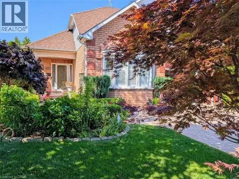 44 Morrison Crescent Grimsby ON L3M 5K4