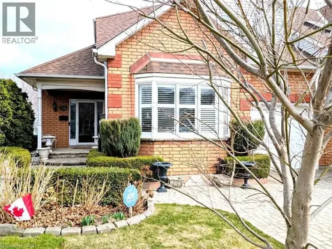 44 Morrison Crescent Grimsby ON L3M 5K4