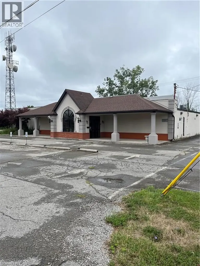 1101 Dipietro Street Fort Erie ON L2A 4J4