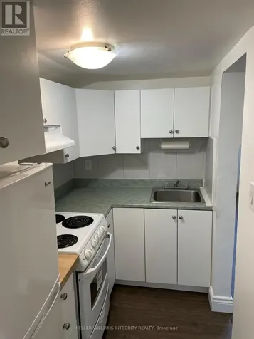 276 Mcarthur Avenue Ottawa ON K1L 6P4