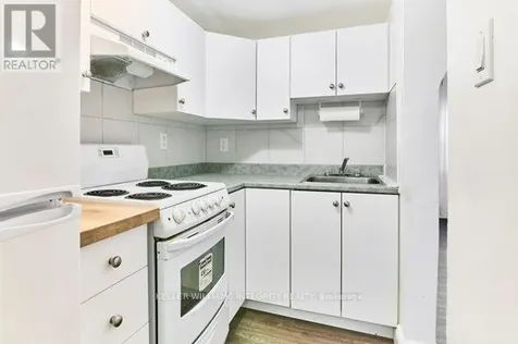 276 Mcarthur Avenue Ottawa ON K1L 6P4