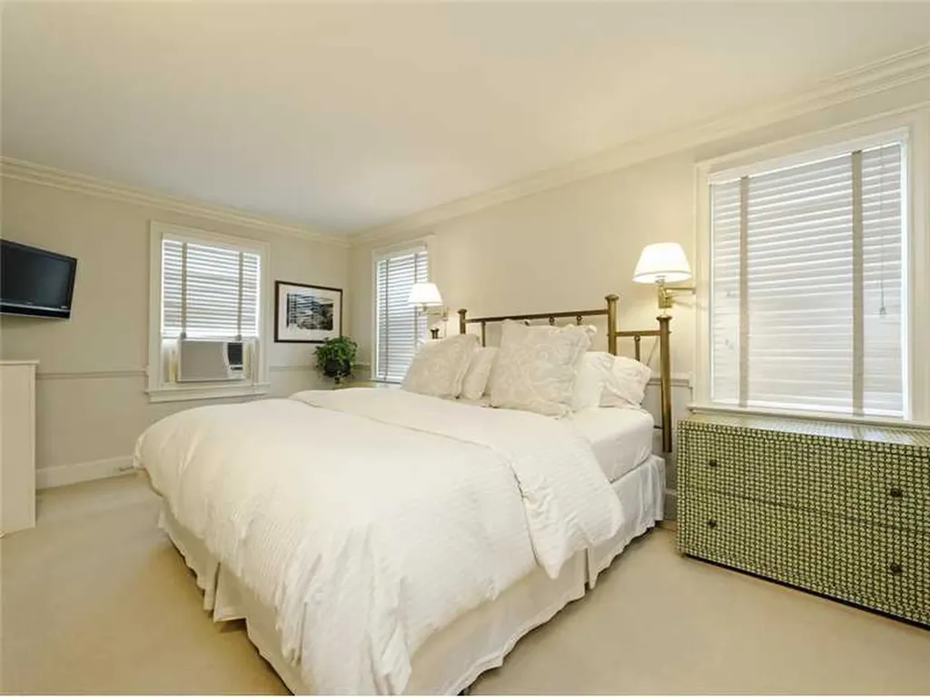 Greenwich CT 06830