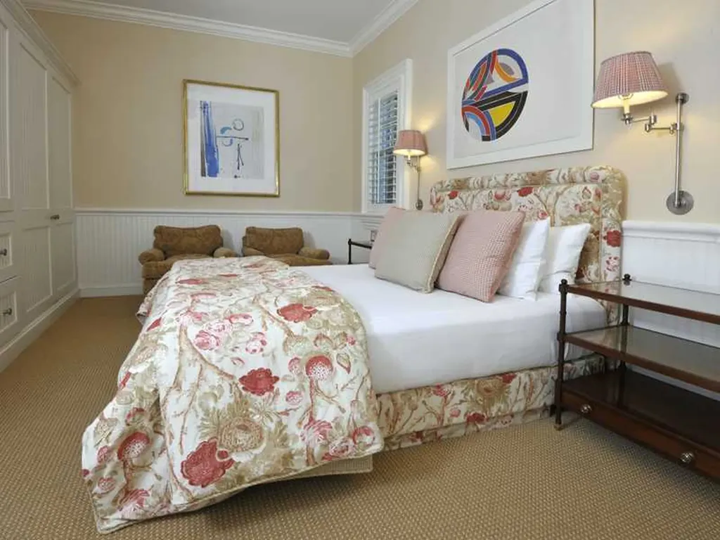 Greenwich CT 06831