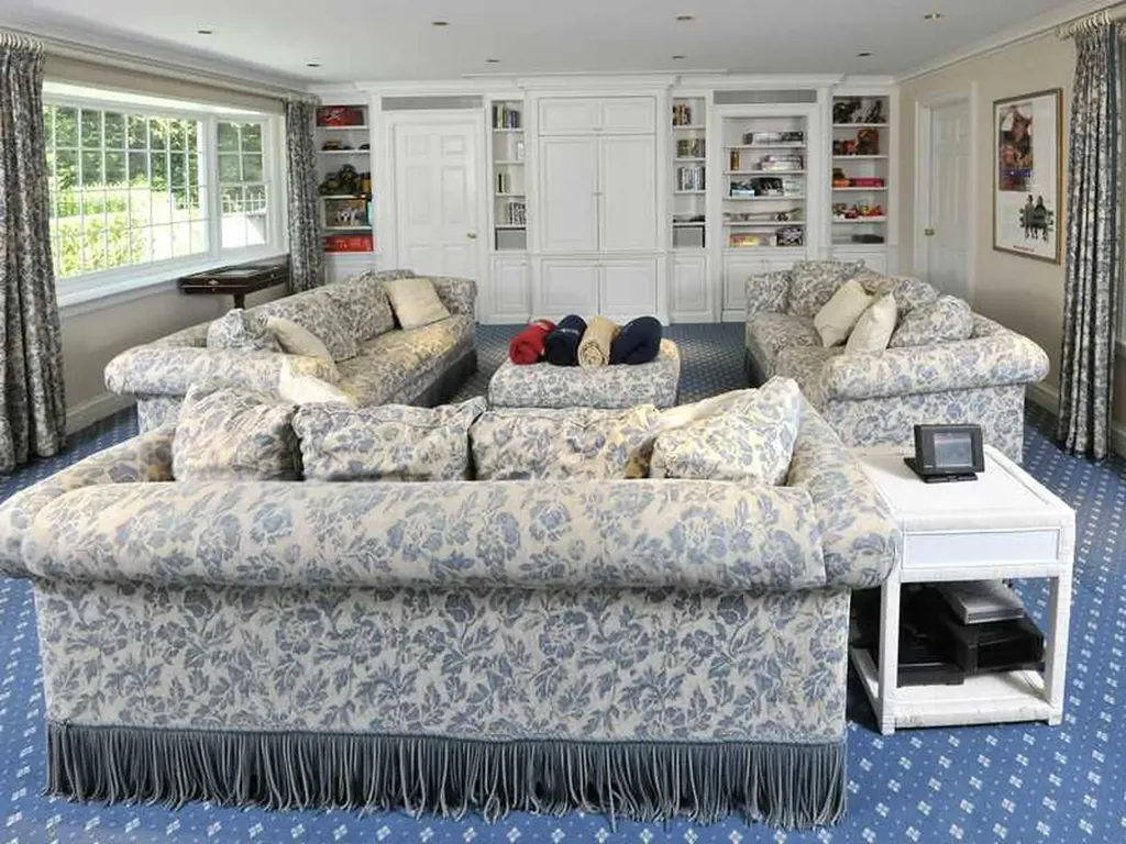 Greenwich CT 06831