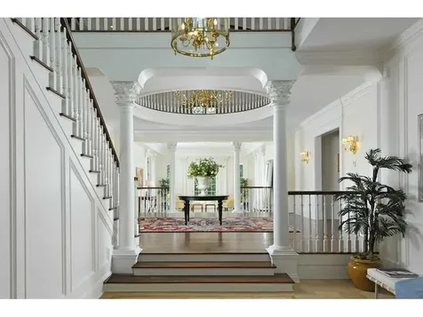 47 Round Hill Road Greenwich CT 06831