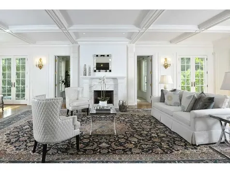 47 Round Hill Road Greenwich CT 06831