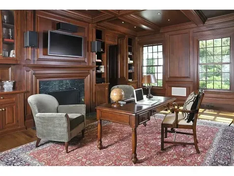 47 Round Hill Road Greenwich CT 06831