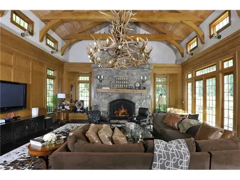Greenwich CT 06831