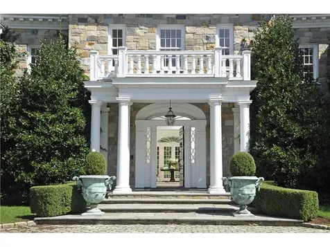 Greenwich CT 06831
