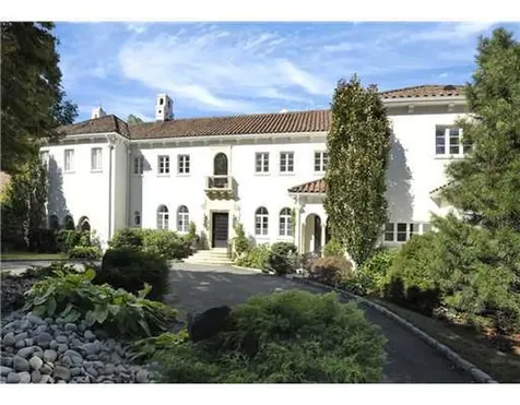 27 Oakley Lane Greenwich CT 06830
