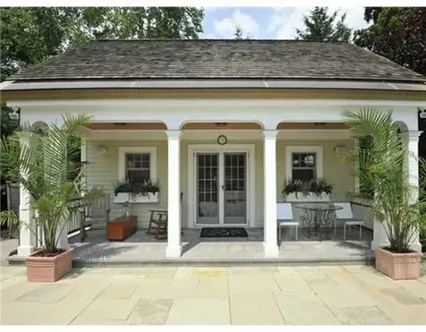 79 Bush Avenue Greenwich CT 06830