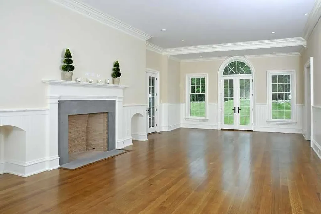 11 Langhorne Lane Greenwich CT 06831
