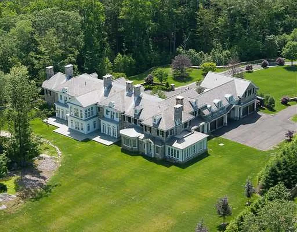 11 Langhorne Lane Greenwich CT 06831