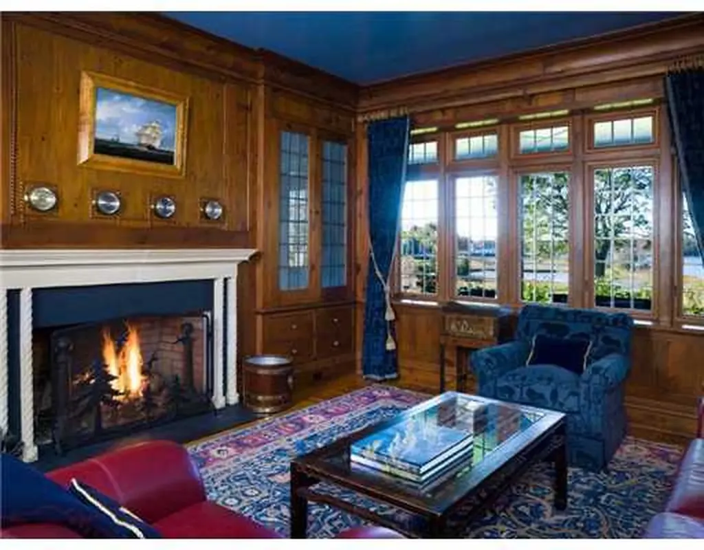 158 Indian Head Road Riverside CT 06878
