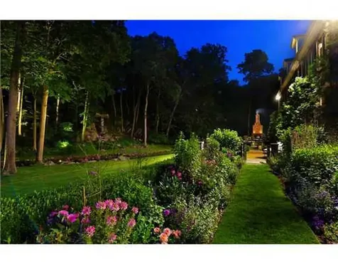 76 Winding Lane Greenwich CT 06831