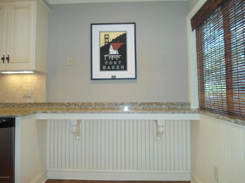 8 Whiffletree Way Riverside CT 06878