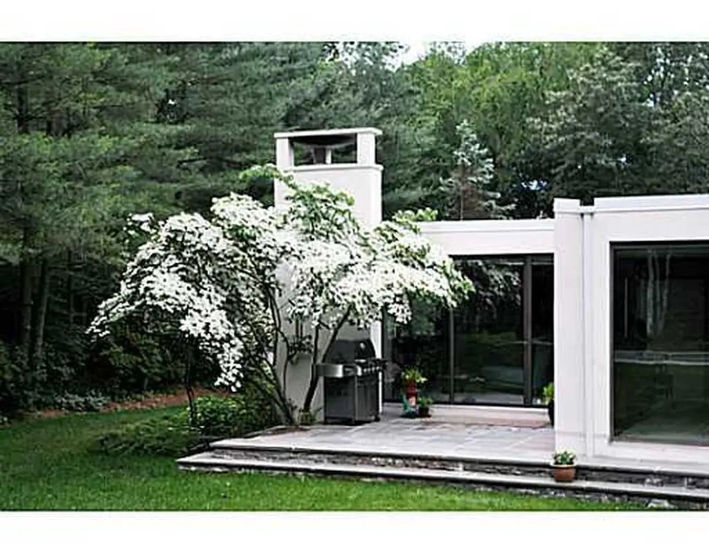 59 Dingletown Road Greenwich CT 06830