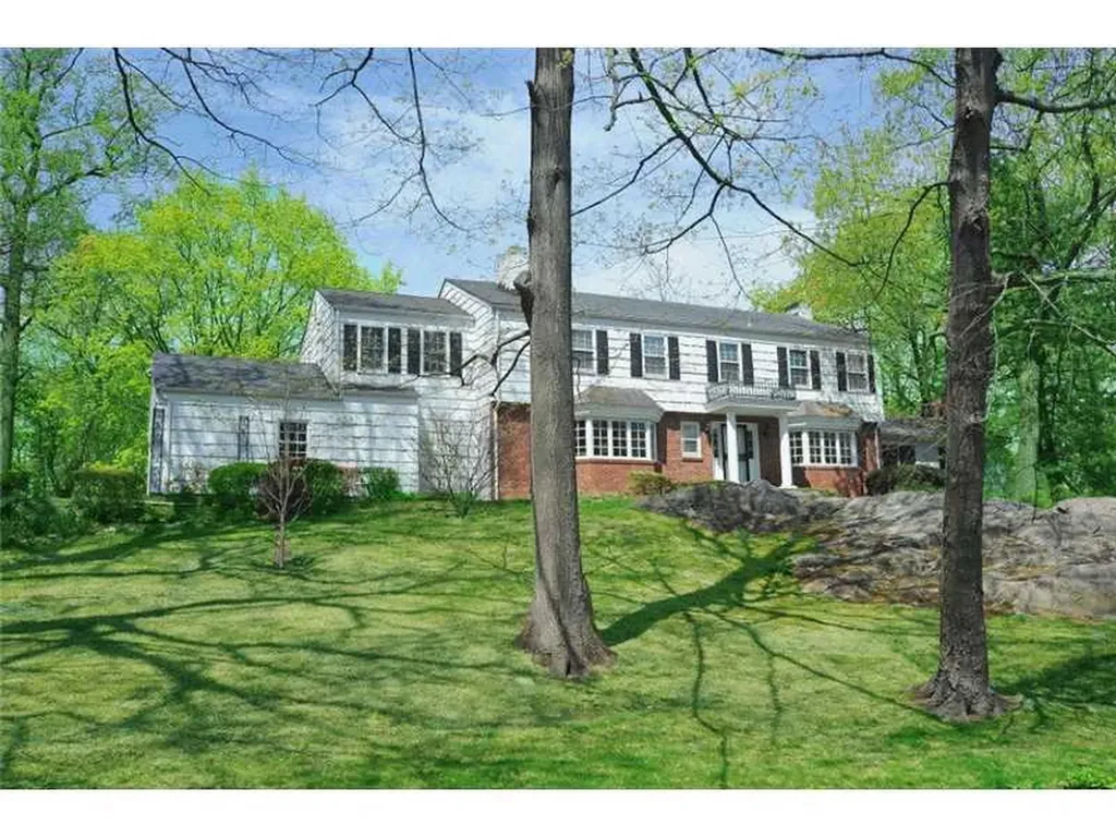 290 Overlook Drive Greenwich CT 06830