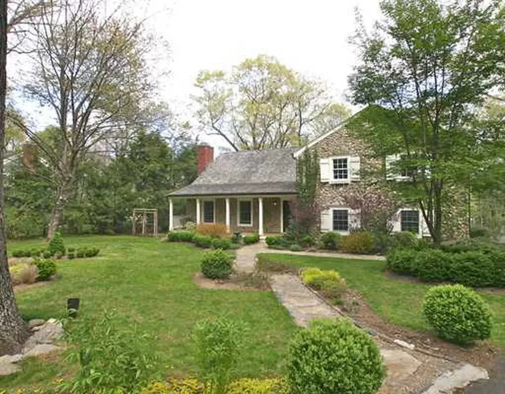Cos Cob CT 06807