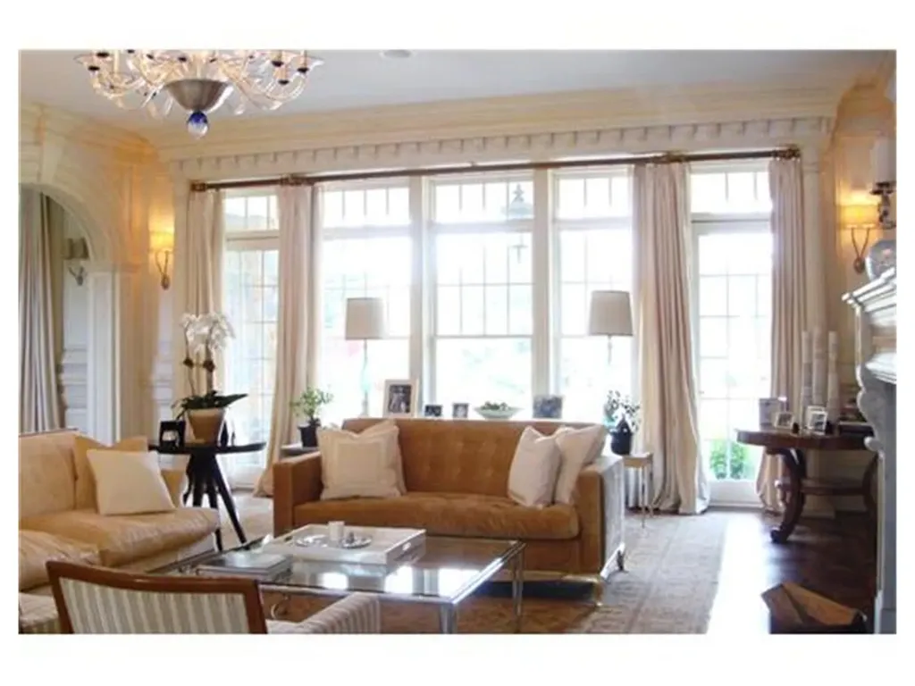 Greenwich CT 06830