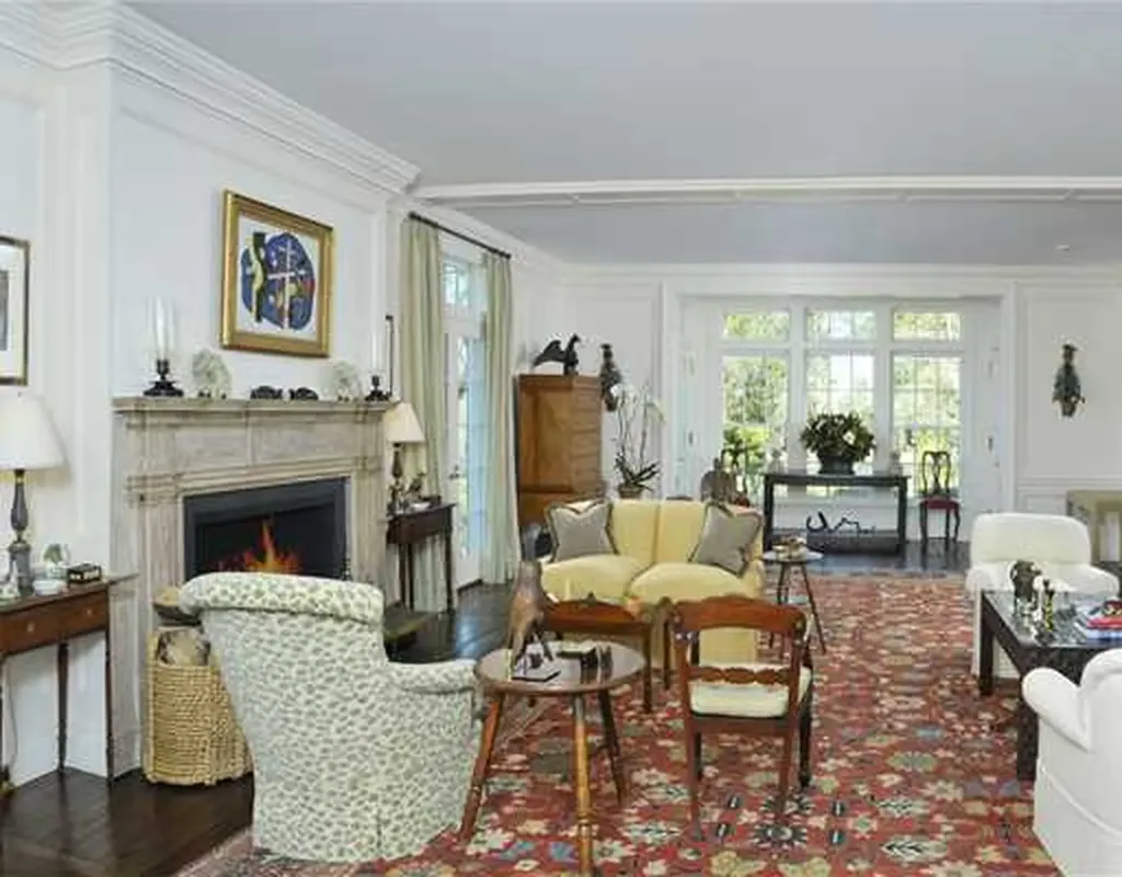 Greenwich CT 06831