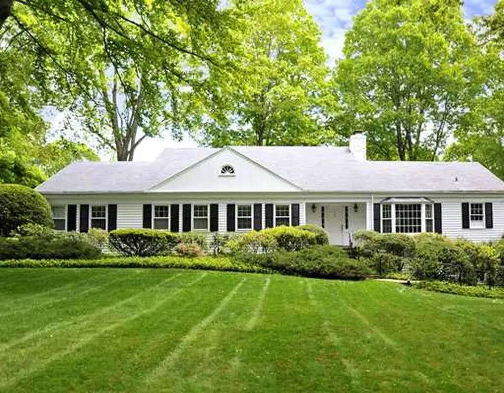 45 Midwood Road Greenwich CT 06830